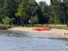 Szczecińskie kąpieliska otwarte, na jednym czerwona flaga [ZDJĘCIA]