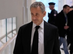 Były prezydent Francji bez najwyższego odznaczenia. To drugi taki przypadek w historii