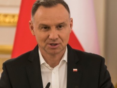 Andrzej Duda szefem rządu? Większość Polaków mówi 