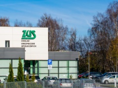 Ponad 900 tys. wniosków do ZUS. O decyzji zakładu emeryci dowiedzą się w lipcu