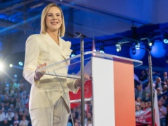 Marta Nawrocka ma ogromny staż w KAS, ale… nie awansowała. Oto dlaczego!