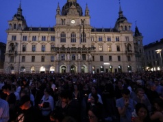 „Szybko, zanim dotrze do nas, że to bez sensu!”, czyli Austria dokręca prawną śrubę po strzelaninie