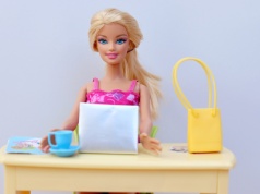 Barbie dostanie własną inteligencję. „Strategiczne partnerstwo z OpenAI”