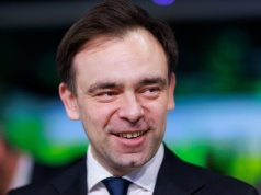 Państwo zbiera ogromne żniwo z dywidend. Państwowi giganci sypią kasą do budżetu