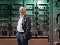 „Elektrotim jest dziś skazany na sukces”. Krzysztof Folta: w razie wojny czołgi i rakiety nie wystarczą