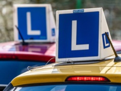 5 tys. zł za kurs prawa jazdy. Mówią, że to tanio i będzie jeszcze drożej
