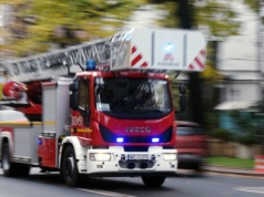 Nagła ewakuacja popularnego dyskontu pod Częstochową. W budynku ulatniał się gaz