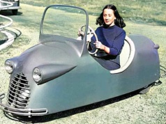 Taki jest świat. Superauto.