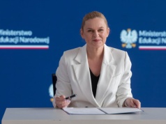 MEN zmienia Kartę Nauczyciela: więcej 