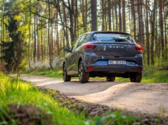 Szef marki Dacia apeluje do Unii Europejskiej: dajcie nam produkować tanie małe auta!