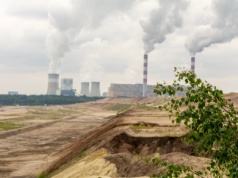 „Statek dryfujący bez kursu”. Polska potrzebuje kluczowej strategii