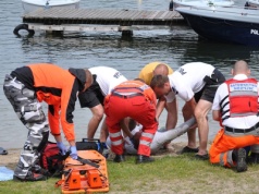 Dramatyczne chwile nad zalewem Ruda. Ciało mężczyzny dryfowało na powierzchni
