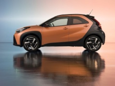 W tej klasie hybrydy jeszcze nie było. Najmniejsza Toyota zaskoczy rynek