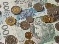 Czarne chmury nad nową mieszkaniówką? Resort finansów: o atrakcyjności służby nie decydują wyłącznie warunki finansowe