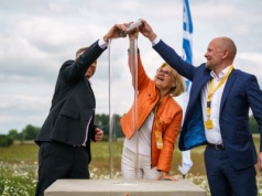 Takiej fabryki w Polsce jeszcze nie mieli. Ruszyli z największą inwestycją nad Wisłą