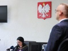 Policjant wiózł nastolatki i spowodował wypadek. Jest wyrok