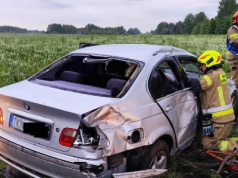 Nie żyje 13-letni rowerzysta potrącony przez samochód. Kierowca wjechał w grupę nastolatków
