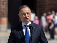 Duda zaprosił prezydenta elekta Nawrockiego na tajne obrady. Polityczne trzęsienie z…