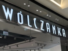Wólczanka wyprzedaje sukienki 60% taniej -gustowne fasony i jakość na lata. Ceny tnie też Zara