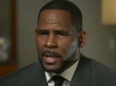 R. Kelly nagle trafił do szpitala. Twierdzi, że próbowano go zabić