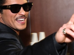 Bruno Mars powróci do słynnej produkcji. To już niebawem