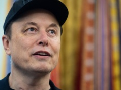 Elon Musk kontratakuje. Głośno o publikacji z 3 literami