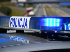 Policyjna eskorta z rannym 5-latkiem. Ojciec poprosił o pomoc funkcjonariuszy jadących do Rzeszowa