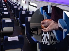 Jechała pociągiem z Katowic. Opowiedziała, co ją spotkało. "Zmroziło mnie"