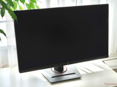 Asus ROG Strix XG27UCS - monitor do gier 4K w przystępnej cenie