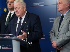 Siekierski po rezygnacji Kołodziejczaka: Wóz jedzie dalej