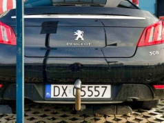 Policjant spojrzy na hak i wystawi mandat. Stracisz 500 zł i 8 punktów