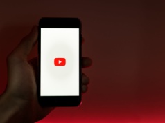 Masz problemy z YouTube na iPhonie? Oto rozwiązanie