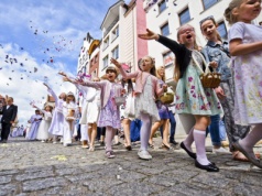 Dzisiaj Boże Ciało. Którędy przejdą procesje? [ Wiadomości ]