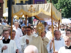 Boże Ciało - prawie 800 lat tradycji publicznego manifestowania wiary
