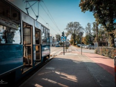 Znowu mniej tramwajów, ale tym razem… to ma sens? (Nie) Polityczny Kraków