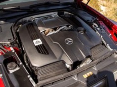 Mercedes jednak zostanie przy silnikach spalinowych. Kto mógł się tego spodziewać?