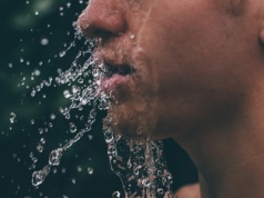Woda z powietrza – bez prądu, bez filtrów. To nie magia, a genialny wynalazek!