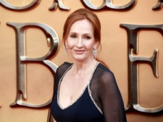 Dlaczego J.K. Rowling straszy z okładki? To postać z tej samej bajki co Musk