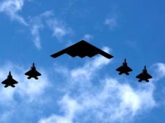 USA podjęły decyzję? Media: Amerykańskie bombowce lecą w stronę Guam