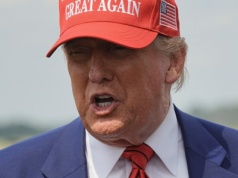 Polowanie na migrantów. Trump jednoczy Amerykanów, ale robi to w obrzydliwy sposób