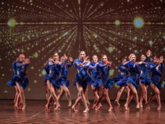 Taneczna osiemnastka szkoły Broadway [ Kultura ]