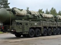 Putin pręży muskuły. Zapowiada masową produkcję Oriesznika