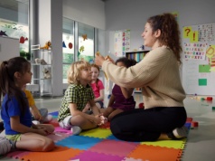 Nowa propozycja MEN budzi obawy nauczycieli: Będą mogły pracować osoby bez kwalifikacji