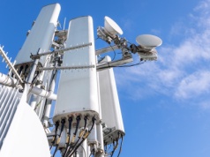 To się nie dzieje. Sołtyska zniechęca mieszkańców do masztu 5G
