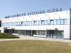 Chcą dopłacać 870 złotych za turystów, którzy polecą do Egiptu. Pomysł wzbudza skrajne emocje