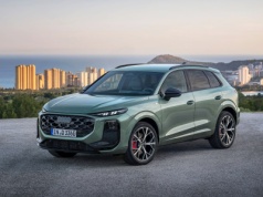 Nowe Audi Q3: Bez dźwigni kierunkowskazów, ale z dieslem. Znamy polskie ceny