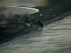 Sekundy do zagłady: Bayraktar kontra rosyjski kuter z desantem (WIDEO)