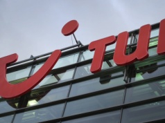 TUI wymienił się udziałami ze szwajcarskim biurem podróży