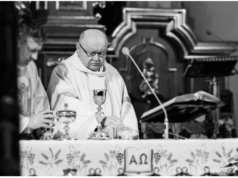 Nie żyje ks. Jan Chmura. Duszpasterz posługę pełnił m.in. na Sądecczyźnie