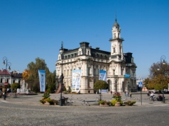 Prezydent Nowego Sącza z absolutorium i wotum zaufania. PiS: „Miasto wymaga poprawy”